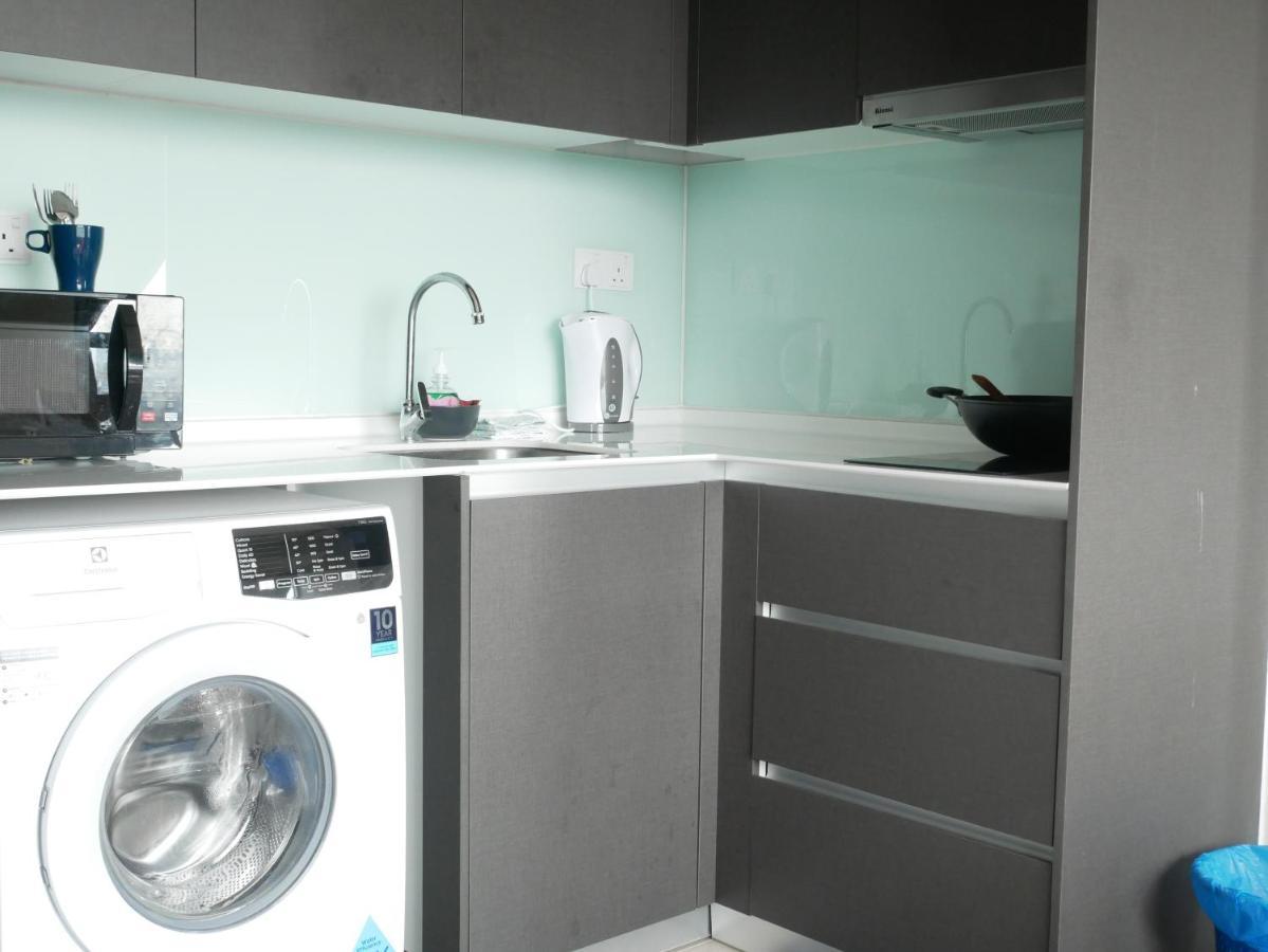 סיברג'איה Tamarind Suites By Elite Stay מראה חיצוני תמונה
