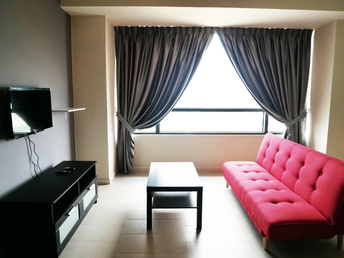 סיברג'איה Tamarind Suites By Elite Stay מראה חיצוני תמונה