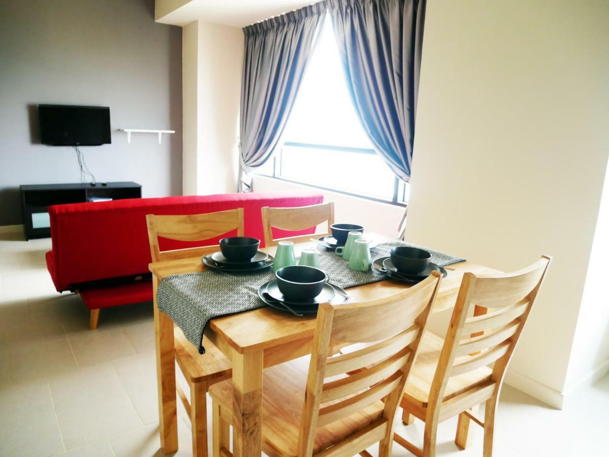 סיברג'איה Tamarind Suites By Elite Stay מראה חיצוני תמונה