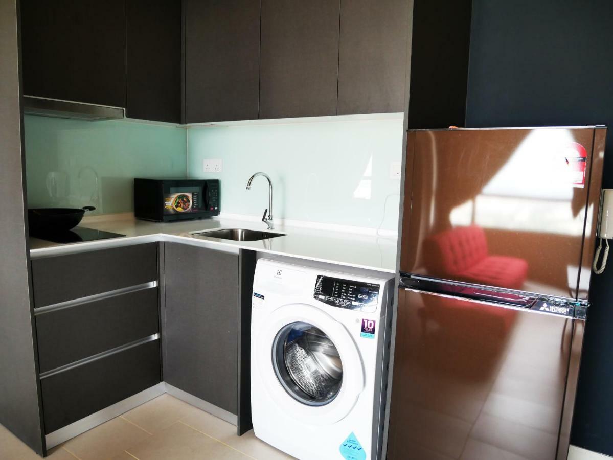 סיברג'איה Tamarind Suites By Elite Stay מראה חיצוני תמונה