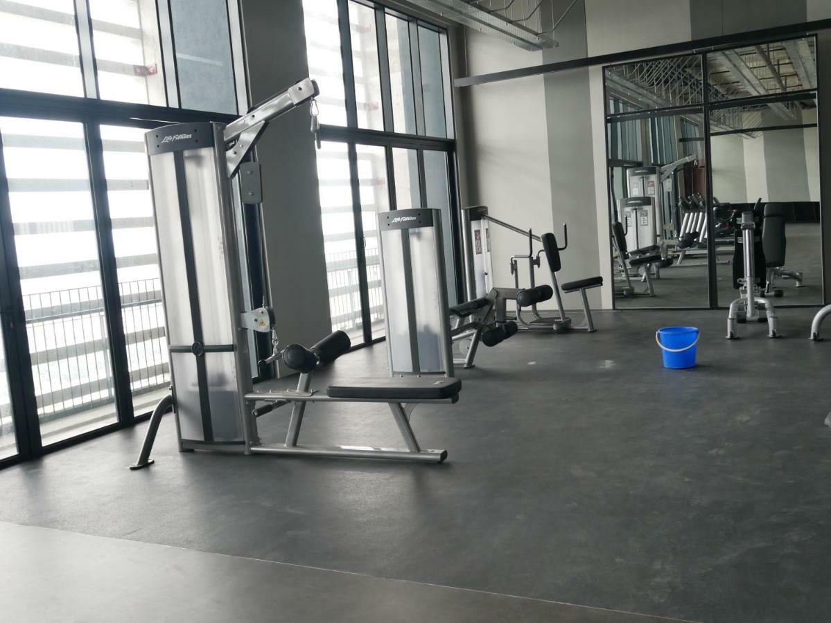 סיברג'איה Tamarind Suites By Elite Stay מראה חיצוני תמונה